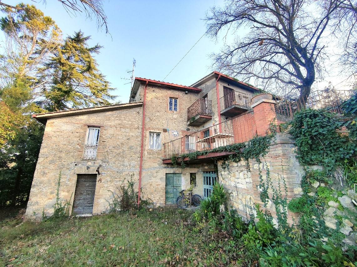 Rustico in vendita a Penna in Teverina