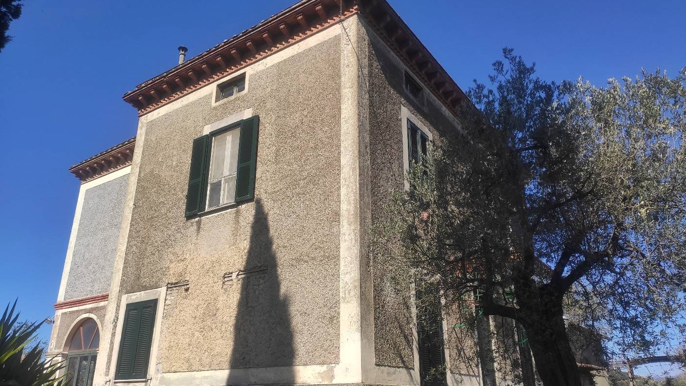 Villa in vendita a Amelia