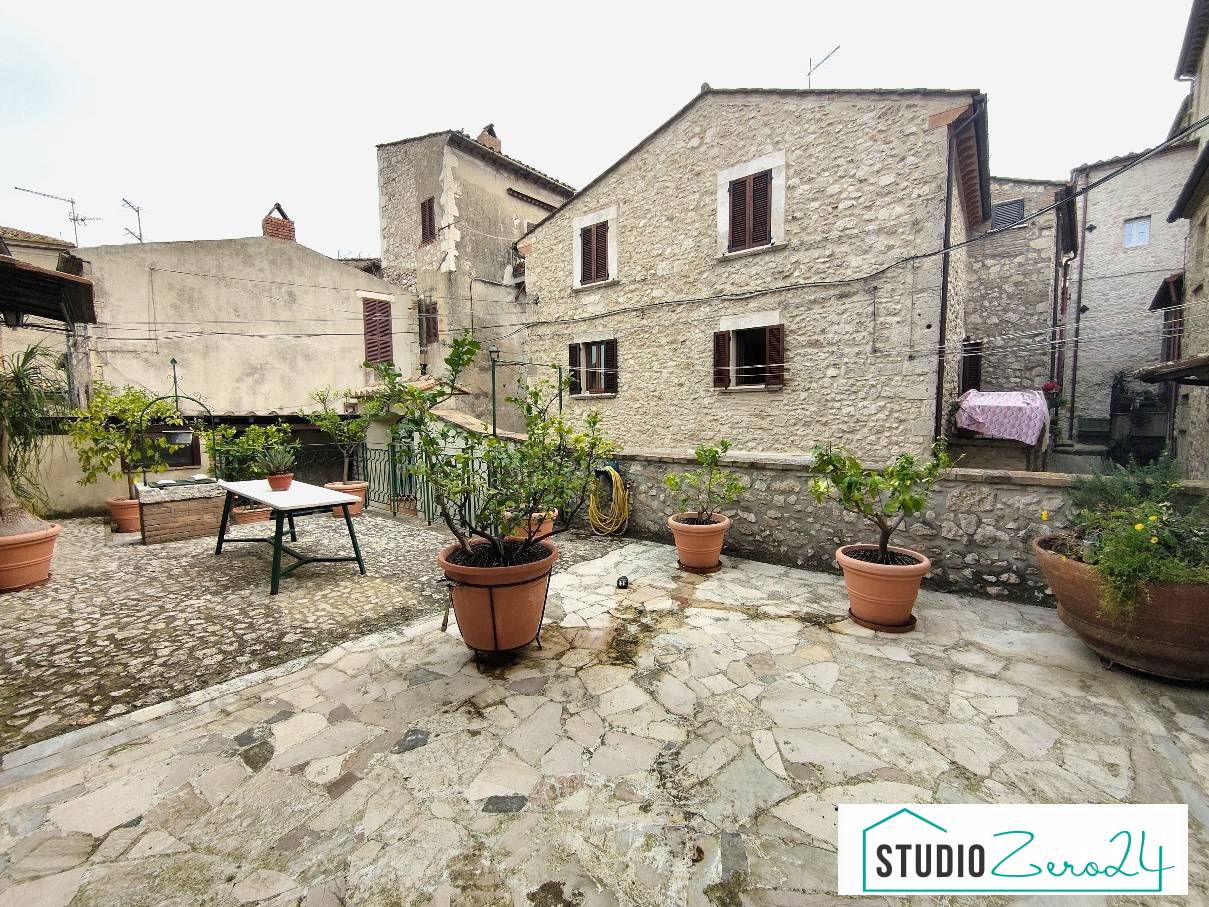 Palazzo Nobiliare in vendita a Lugnano in Teverina