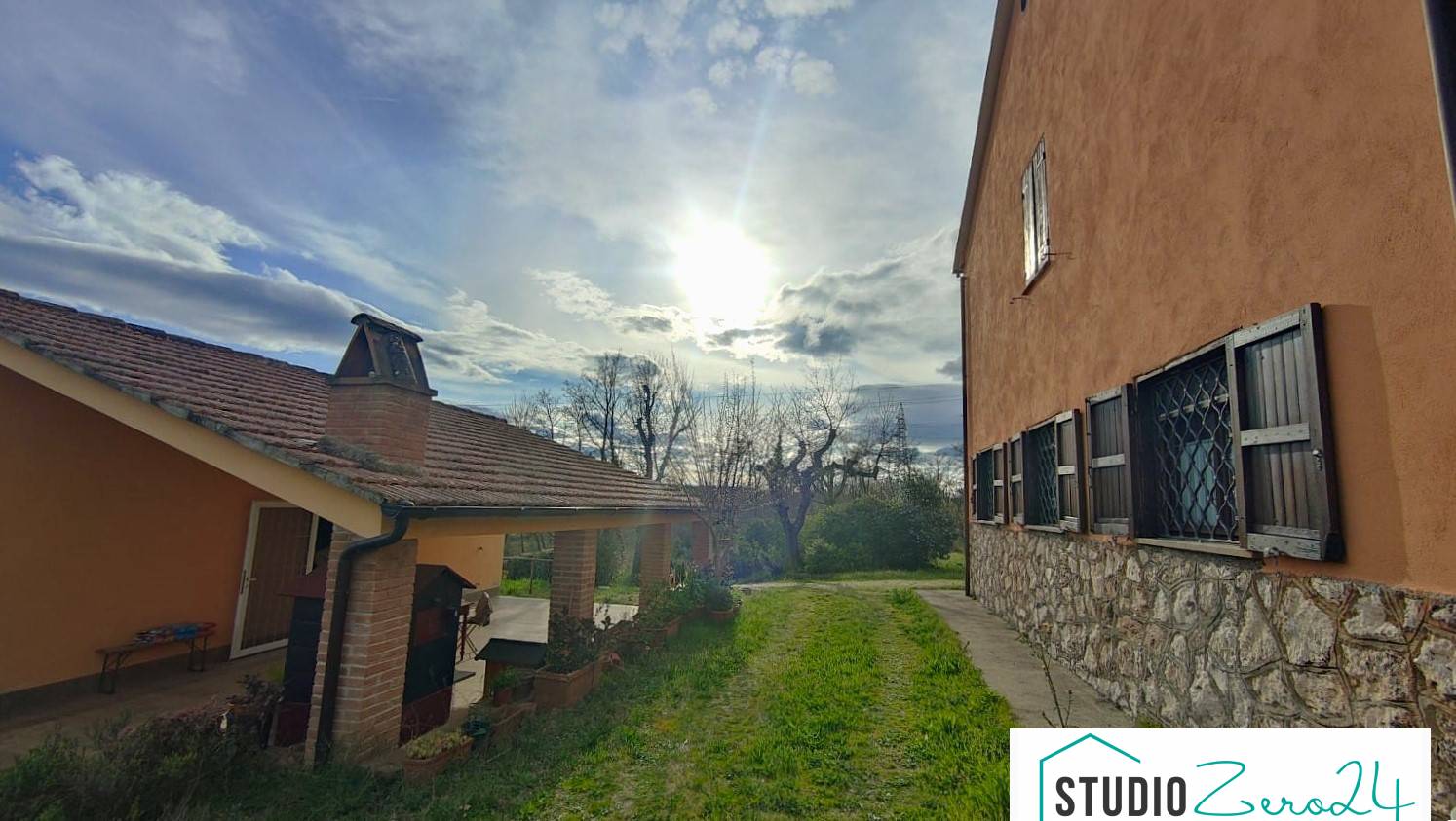 Casale in vendita a Attigliano