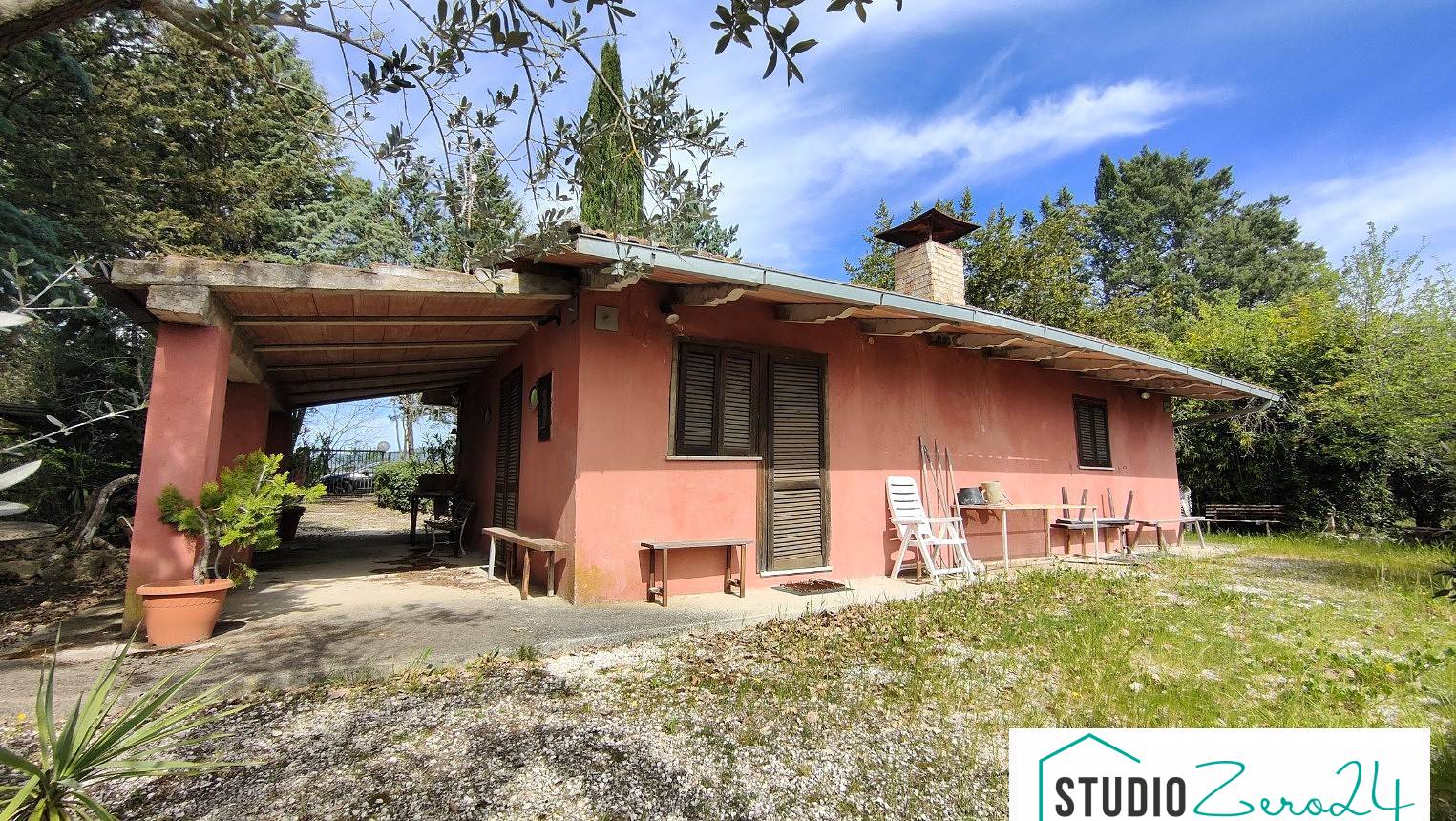 Casa singola in vendita a Amelia