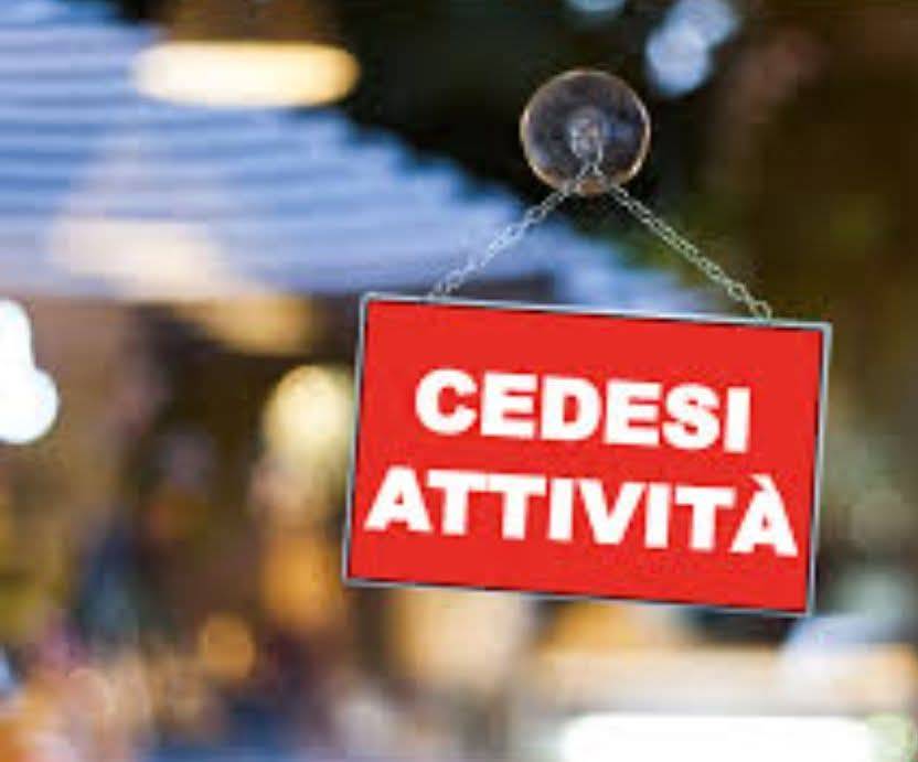 Attivit commerciale in vendita a Roma, Axa