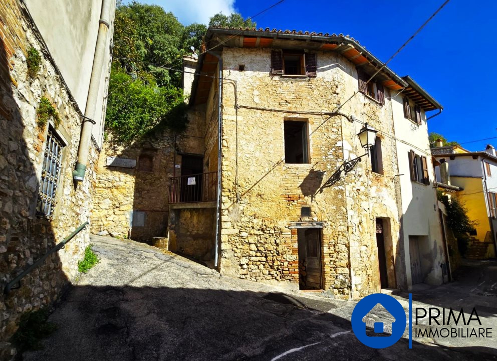 Casa indipendente in vendita, Terni cesi
