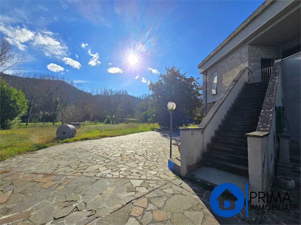 Casa indipendente in vendita a Montefranco