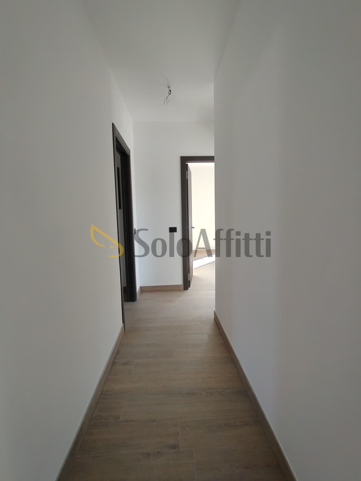 Trilocale con box a Magnago