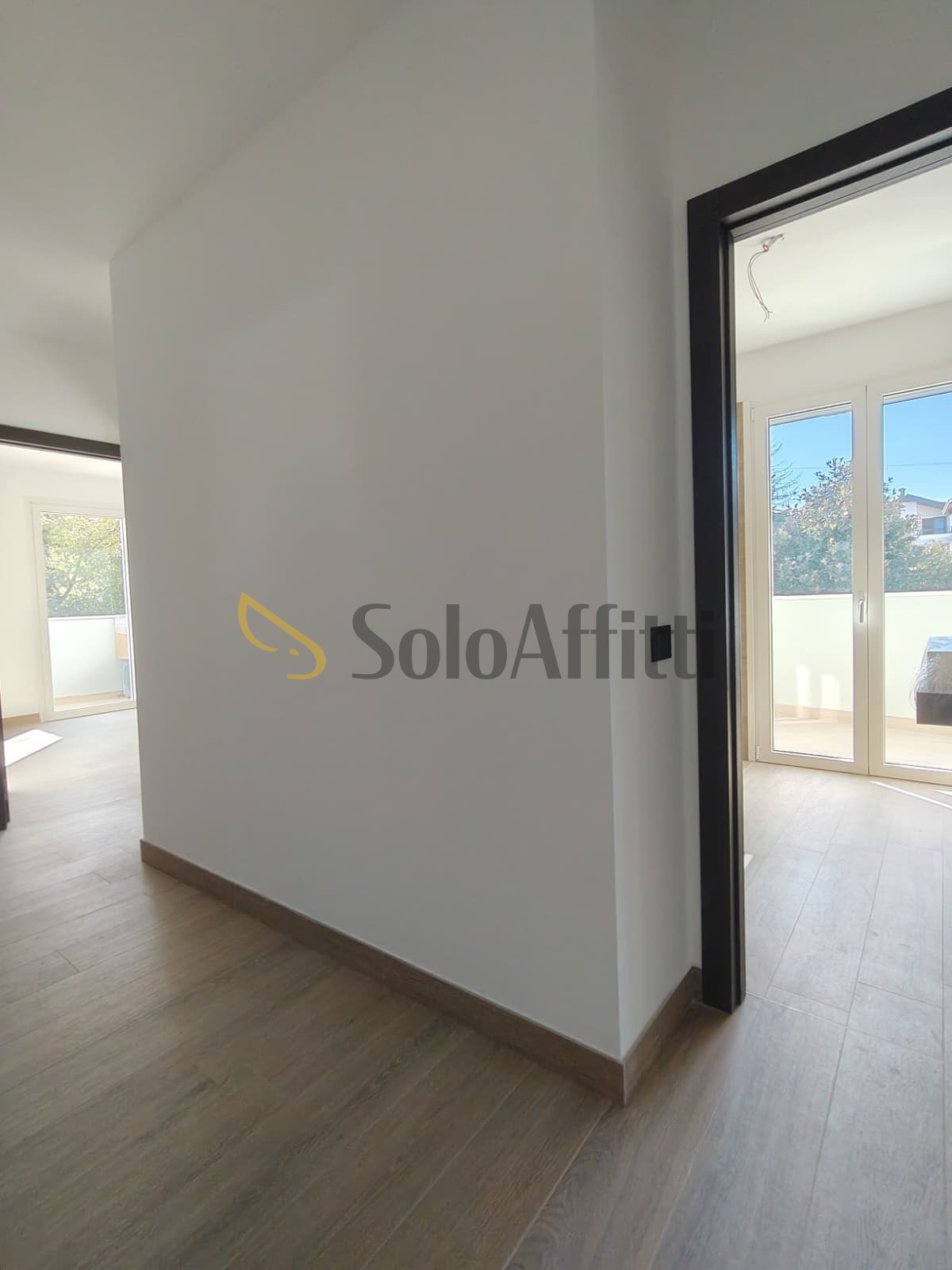 Trilocale con box a Magnago