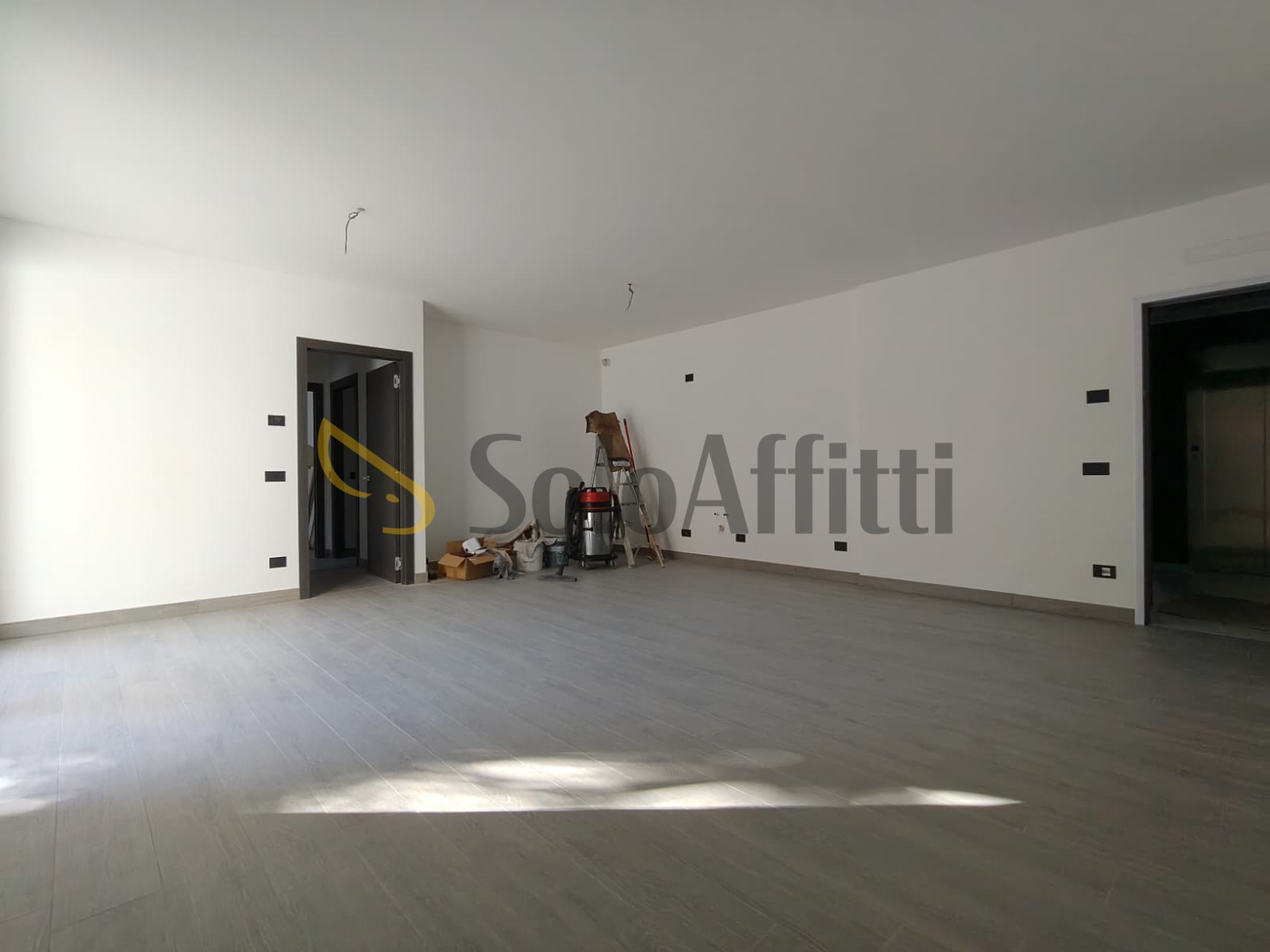 Quadrilocale con box doppio a Magnago