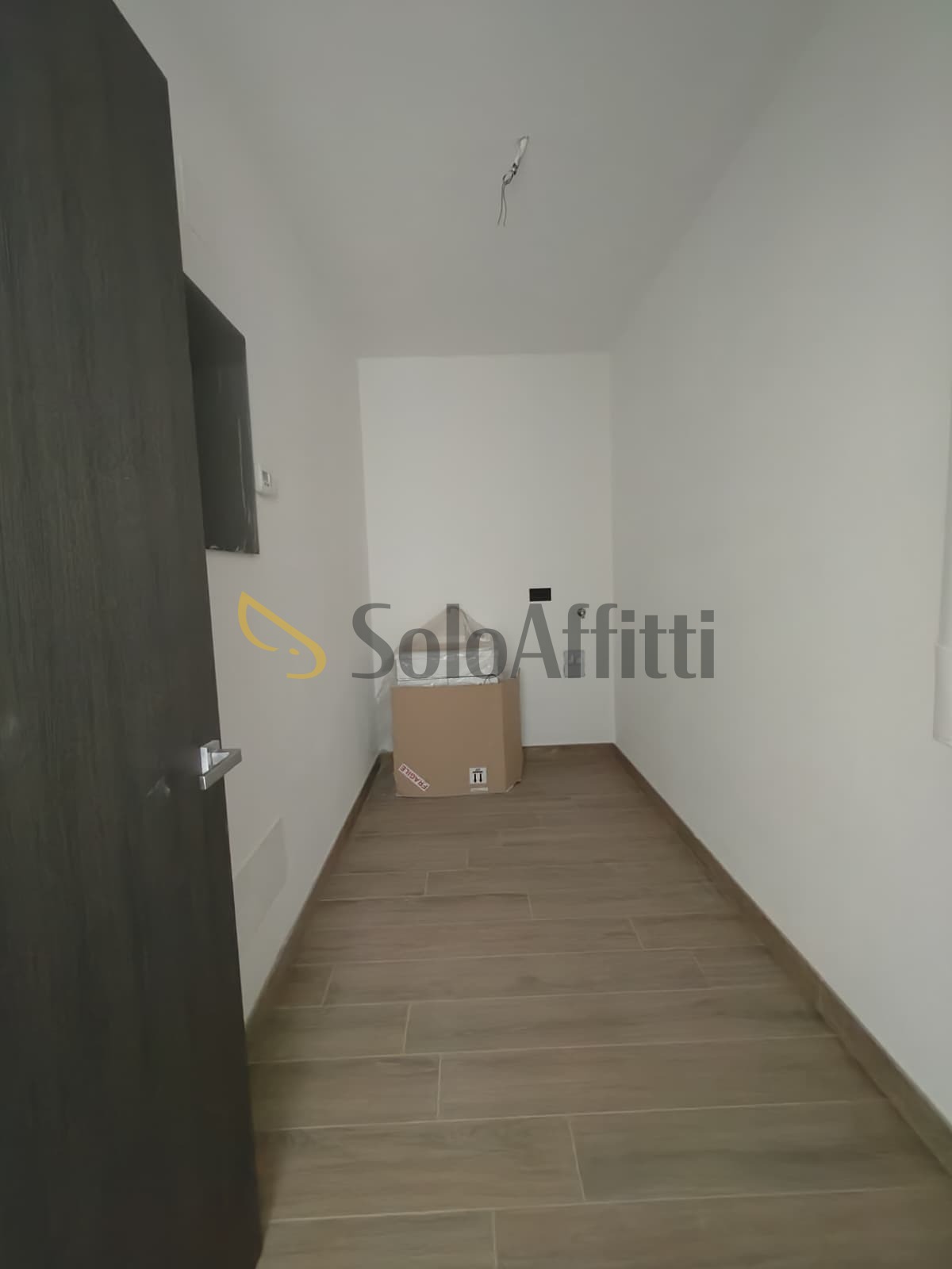 Bilocale con box a Magnago