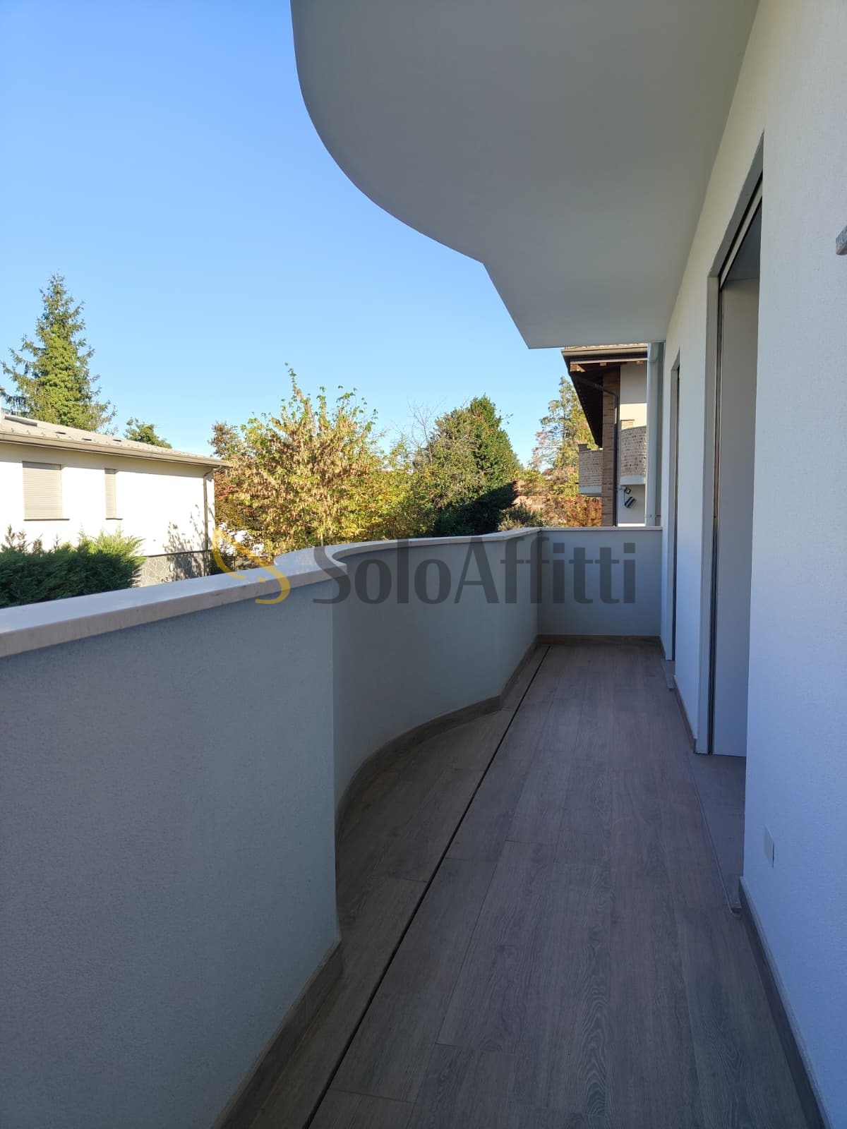 Trilocale con box a Magnago