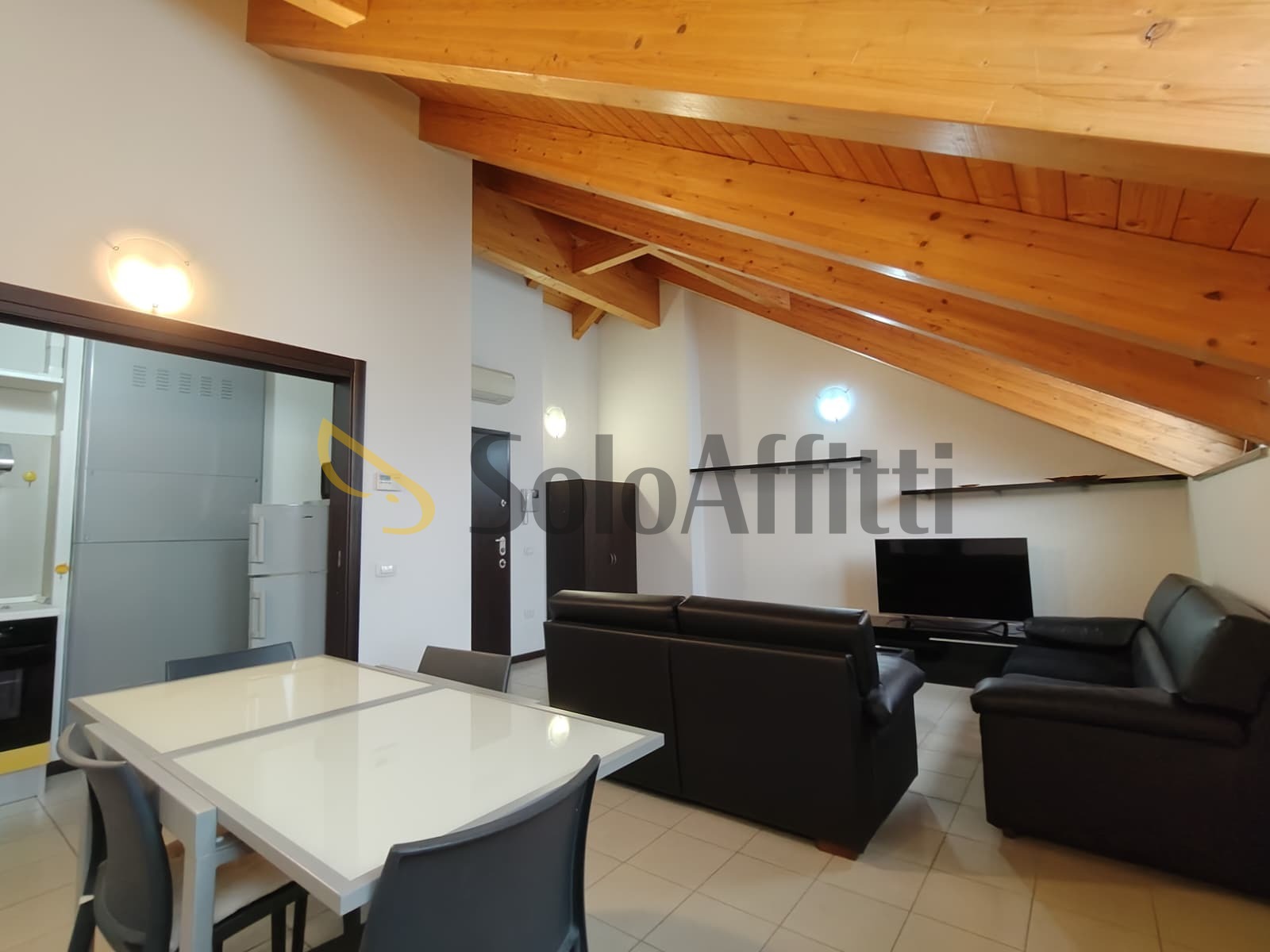 Trilocale in affitto, Gallarate corso sempione