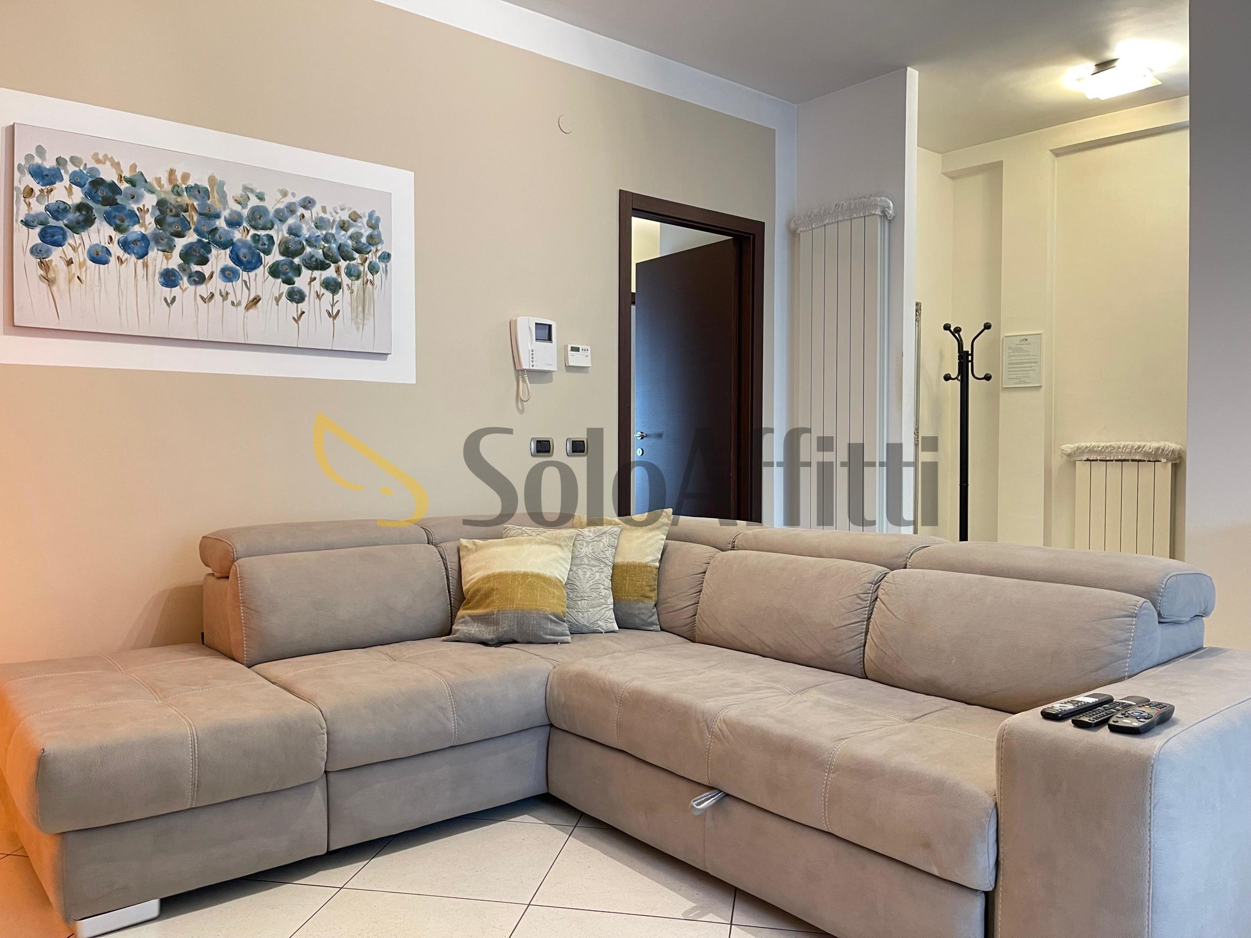 Trilocale in affitto, Gallarate centro storico