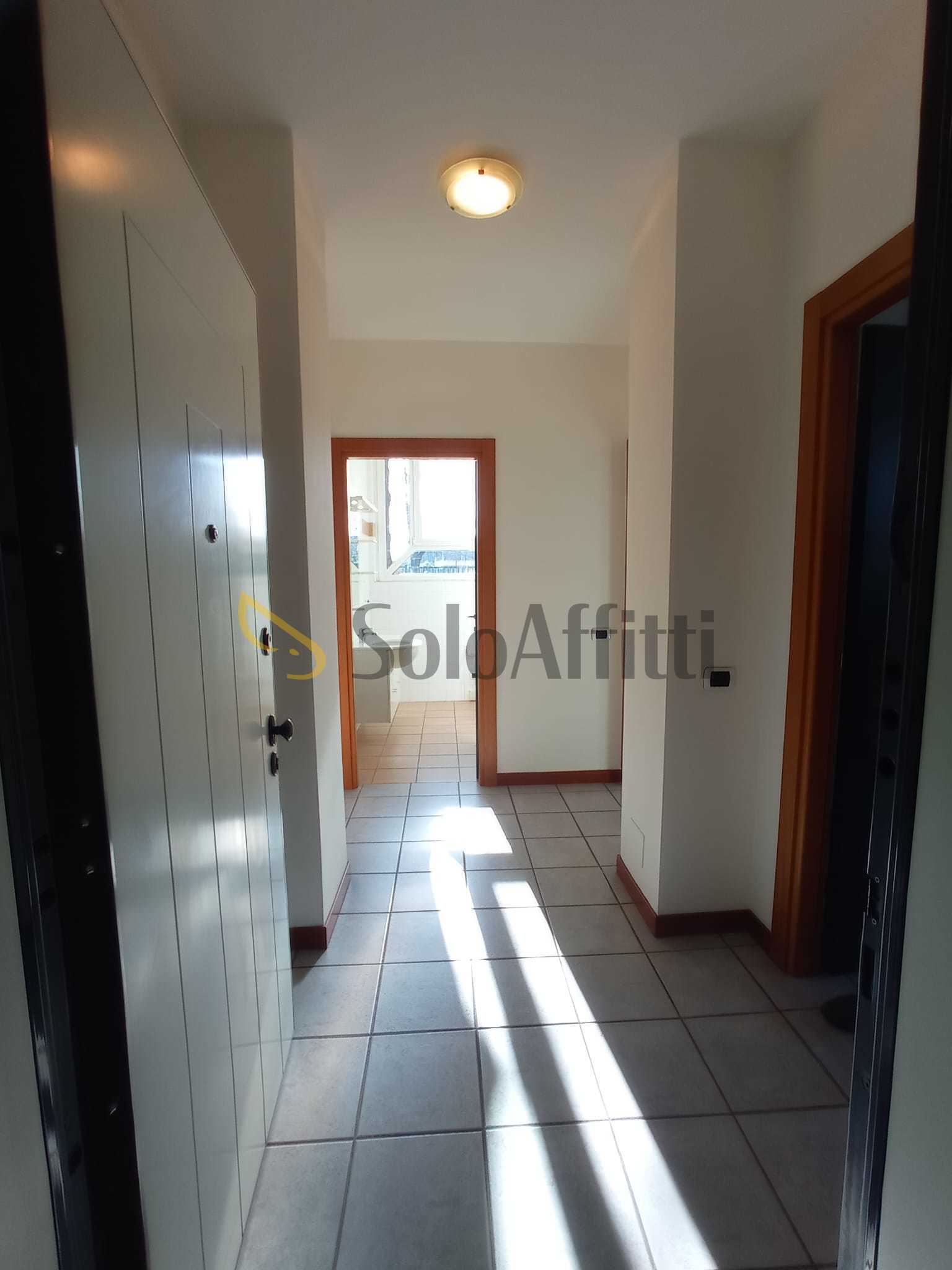 Trilocale con giardino, Gallarate crenna