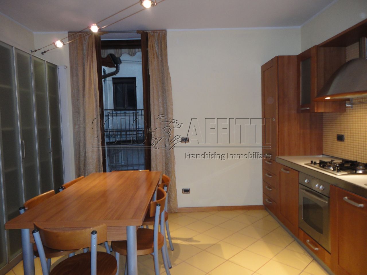 Trilocale in affitto, Gallarate centro storico