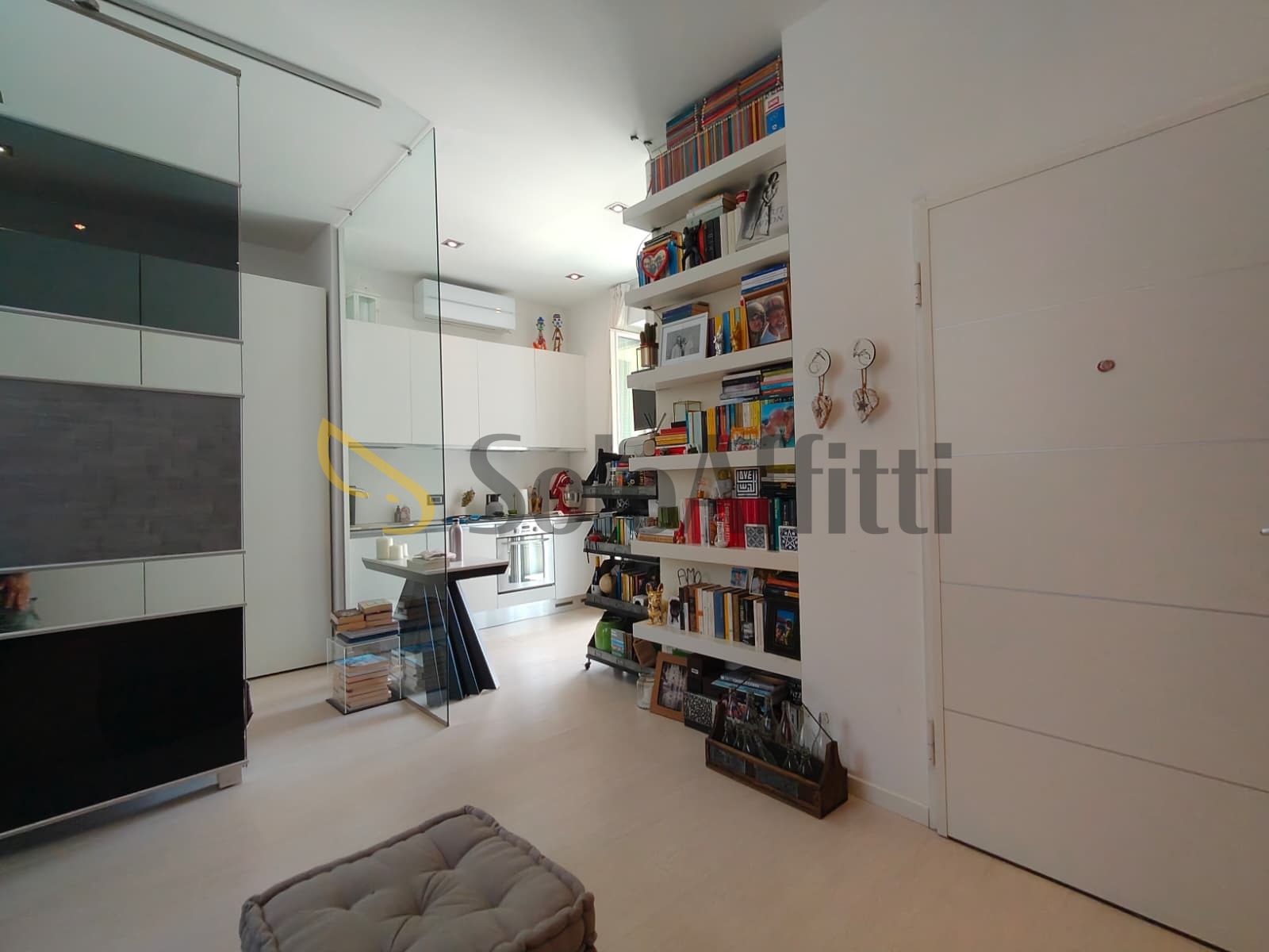Monolocale con terrazzo, Gallarate ospedale