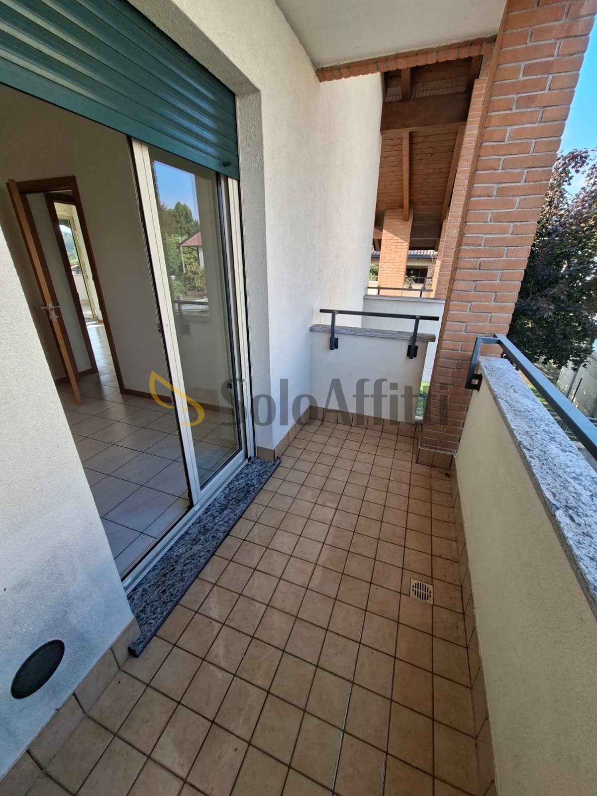 Villa con terrazzo a Olgiate Olona