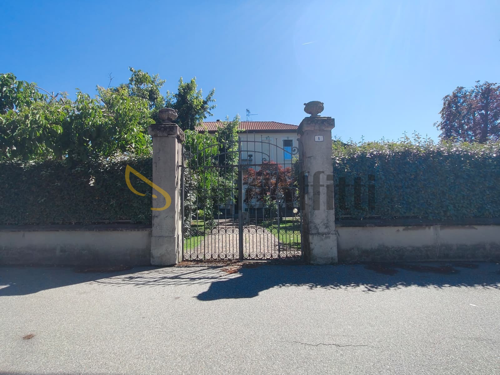 Villa con giardino, Gallarate cedrate