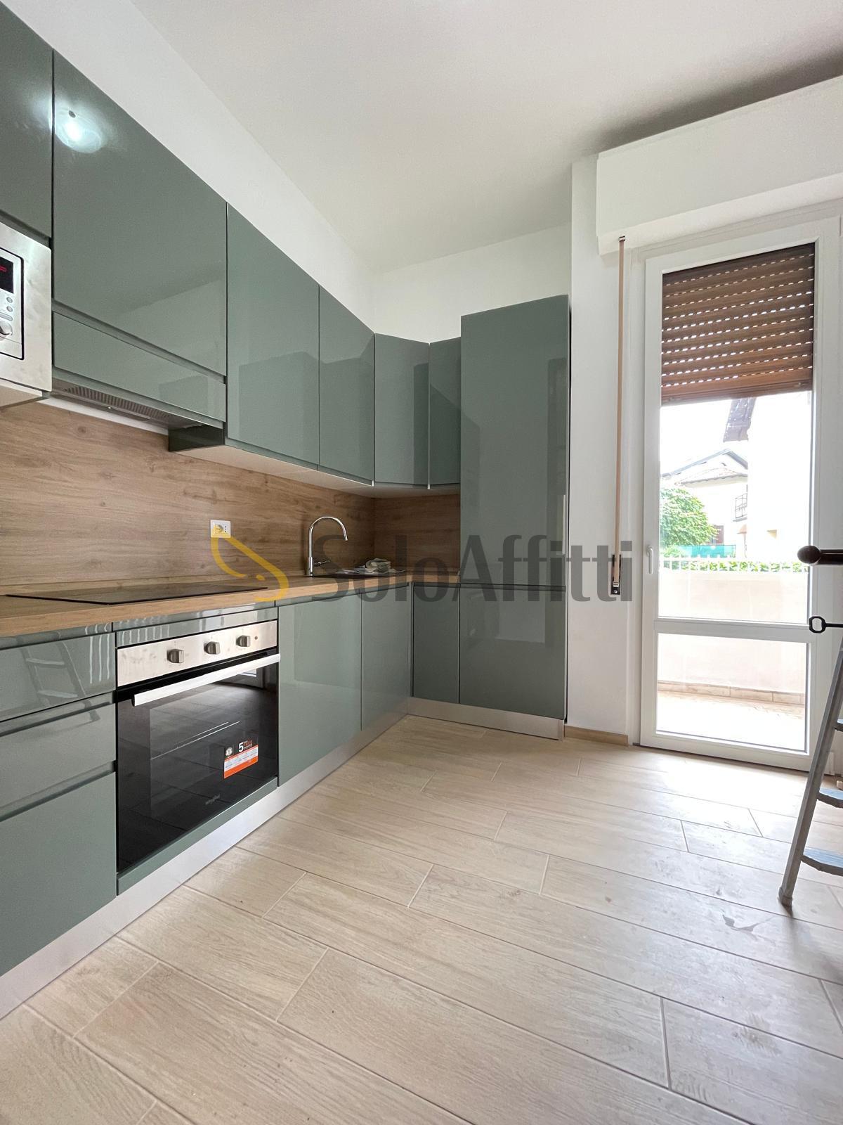 Trilocale con box, Gallarate crenna