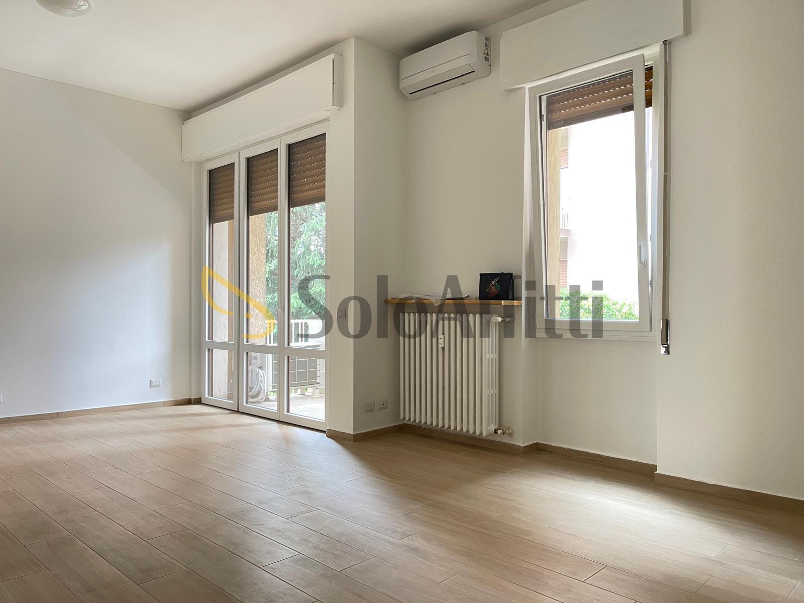 Trilocale con box, Gallarate crenna
