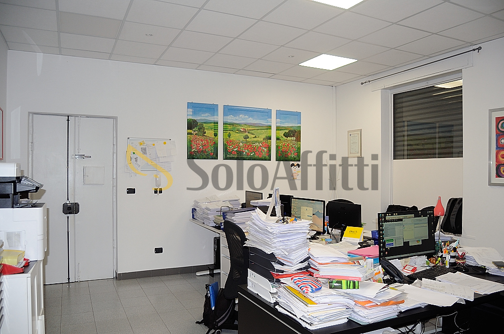 Locale commerciale in affitto in via giuseppe verdi 13, Settimo Torinese