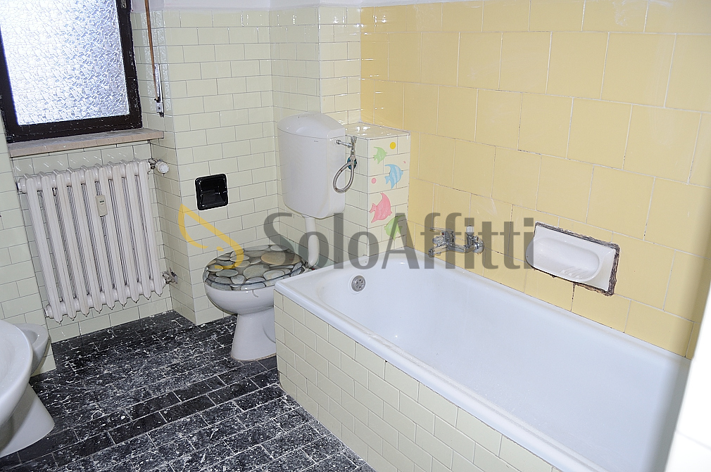 Trilocale da ristrutturare in via montello 2, Settimo Torinese