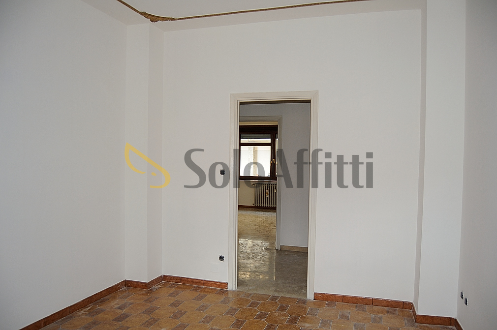 Trilocale in affitto in via montello 11, Settimo Torinese