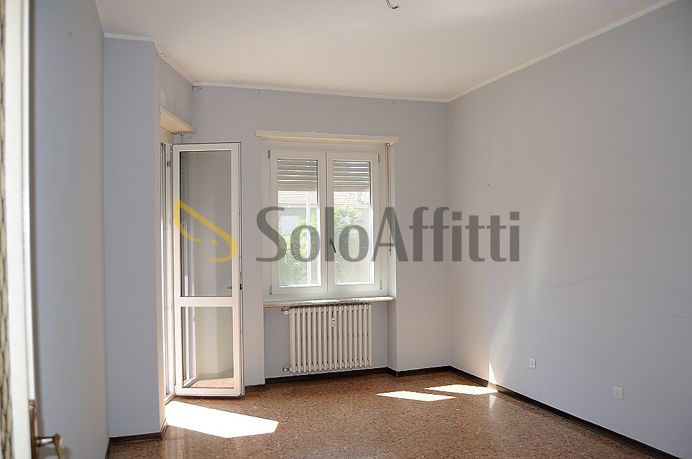 Trilocale da ristrutturare in via chiomo 25, Settimo Torinese