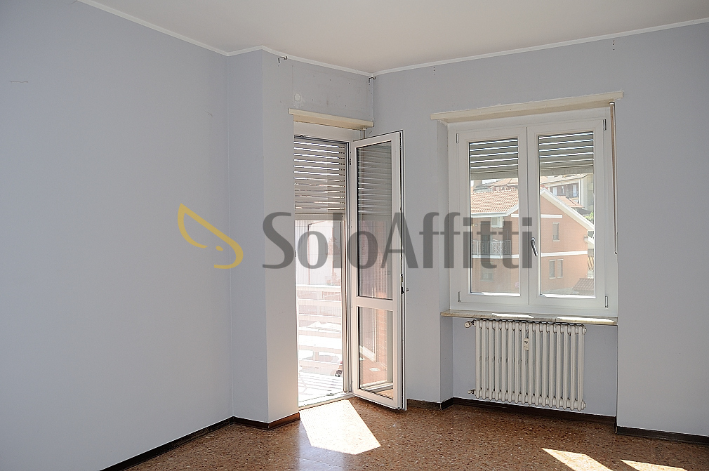 Trilocale da ristrutturare in via chiomo 25, Settimo Torinese
