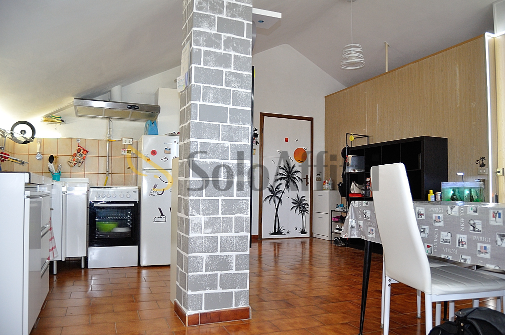 Loft con box in via piave 12, Leini