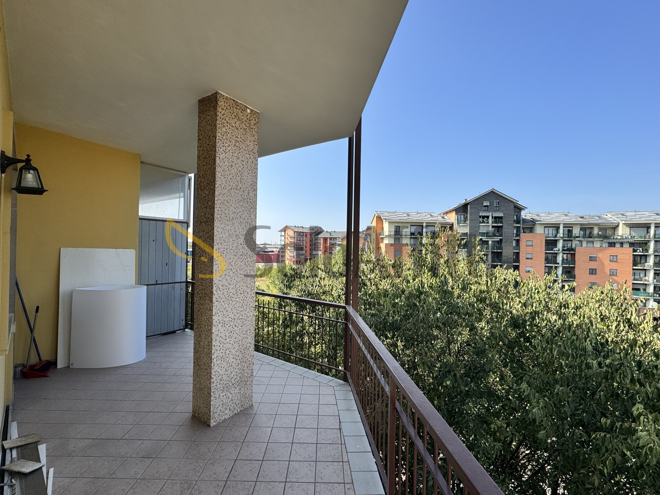 Bilocale con terrazzo in via monginevro 2, Settimo Torinese