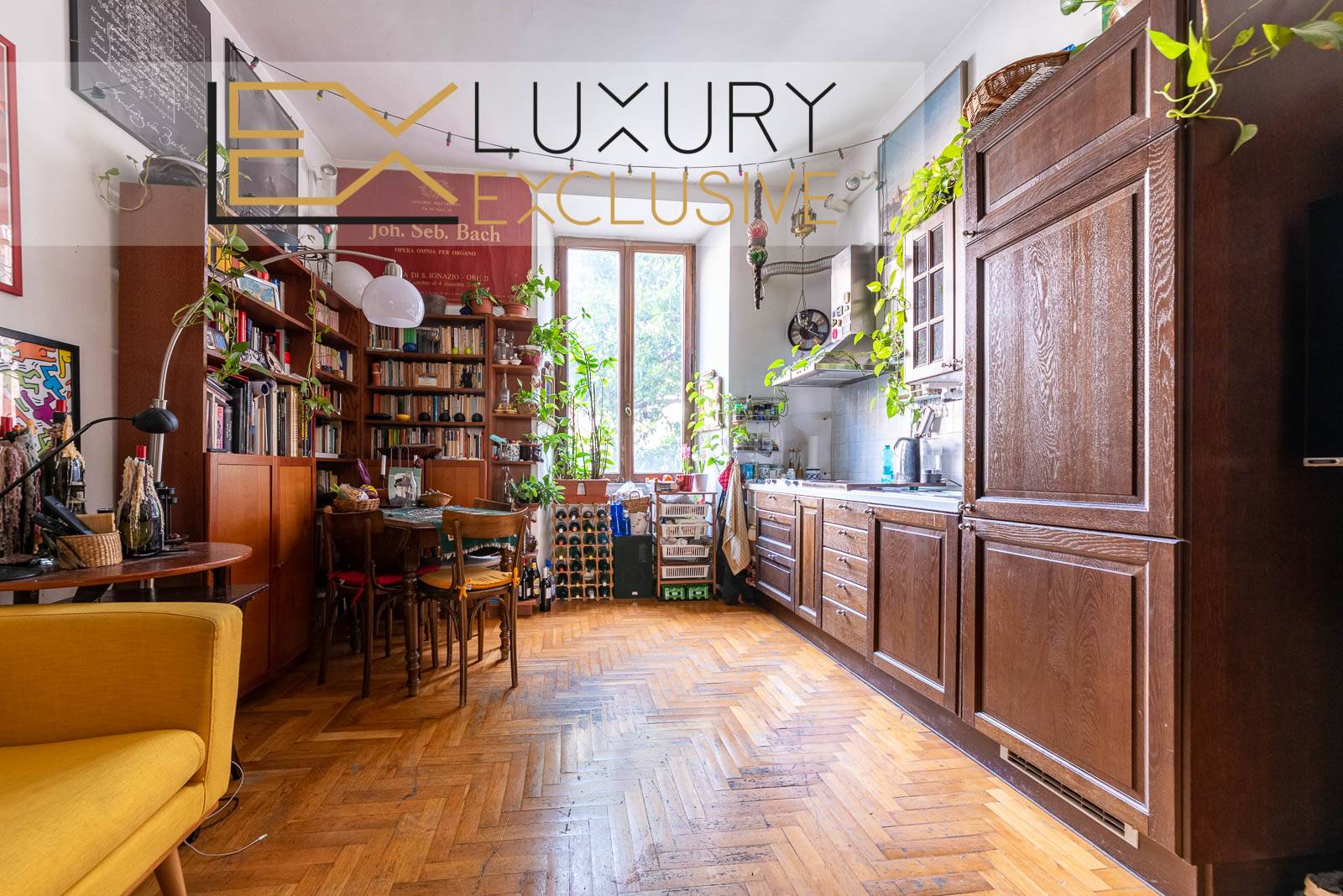 Appartamento in vendita a Roma, Bologna