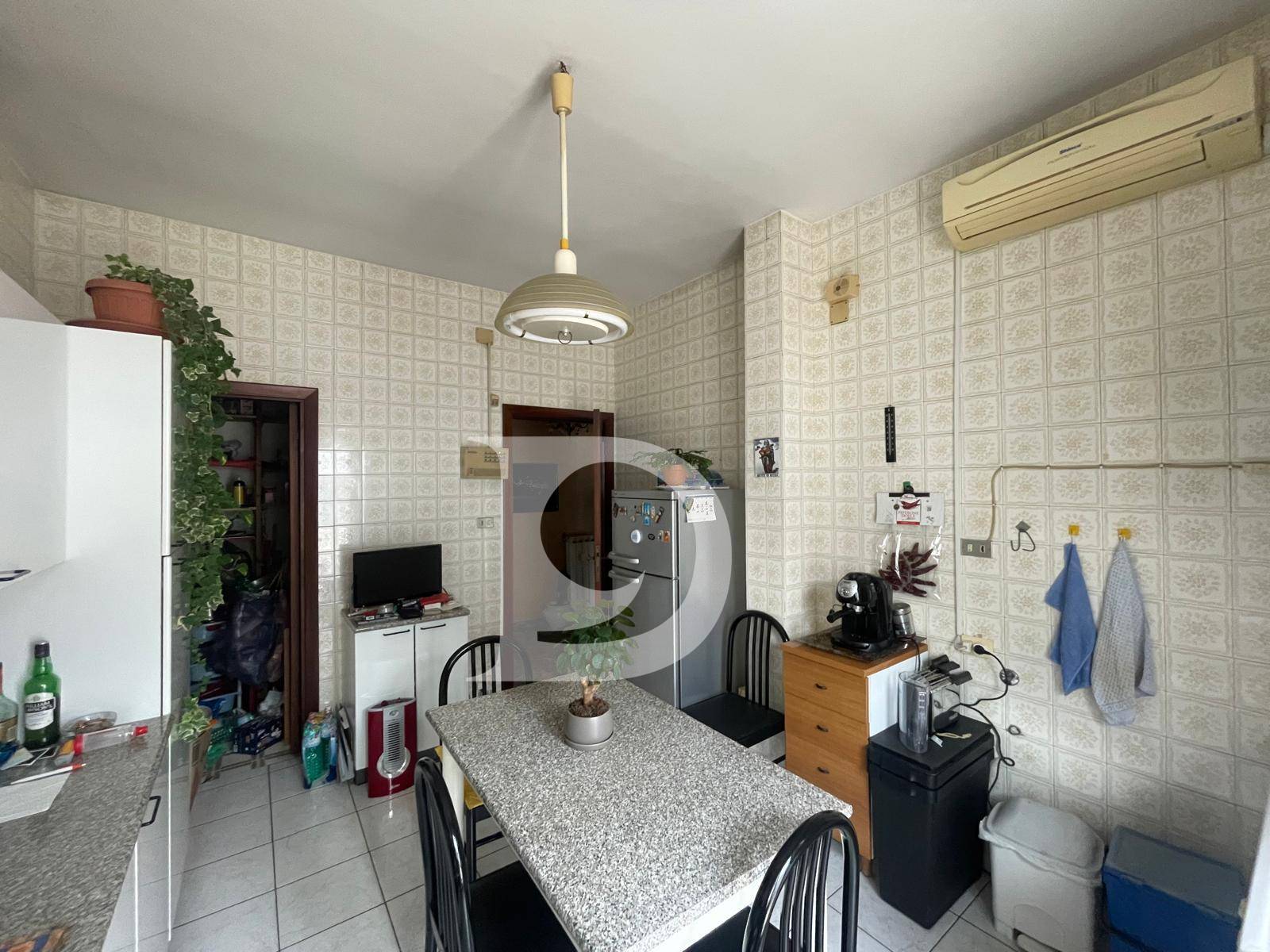 Appartamento in vendita a Pescara, Zona Ospedale