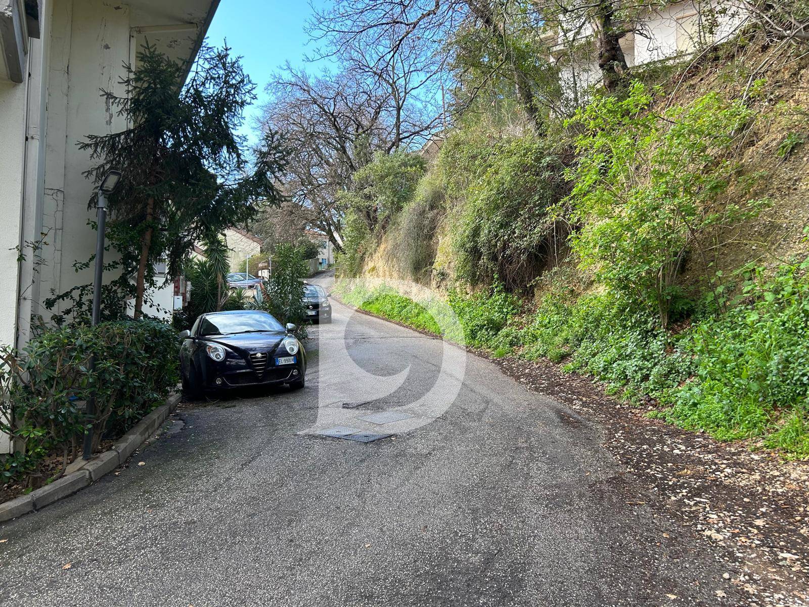 Box o garage in vendita a Pescara, Zona Nord