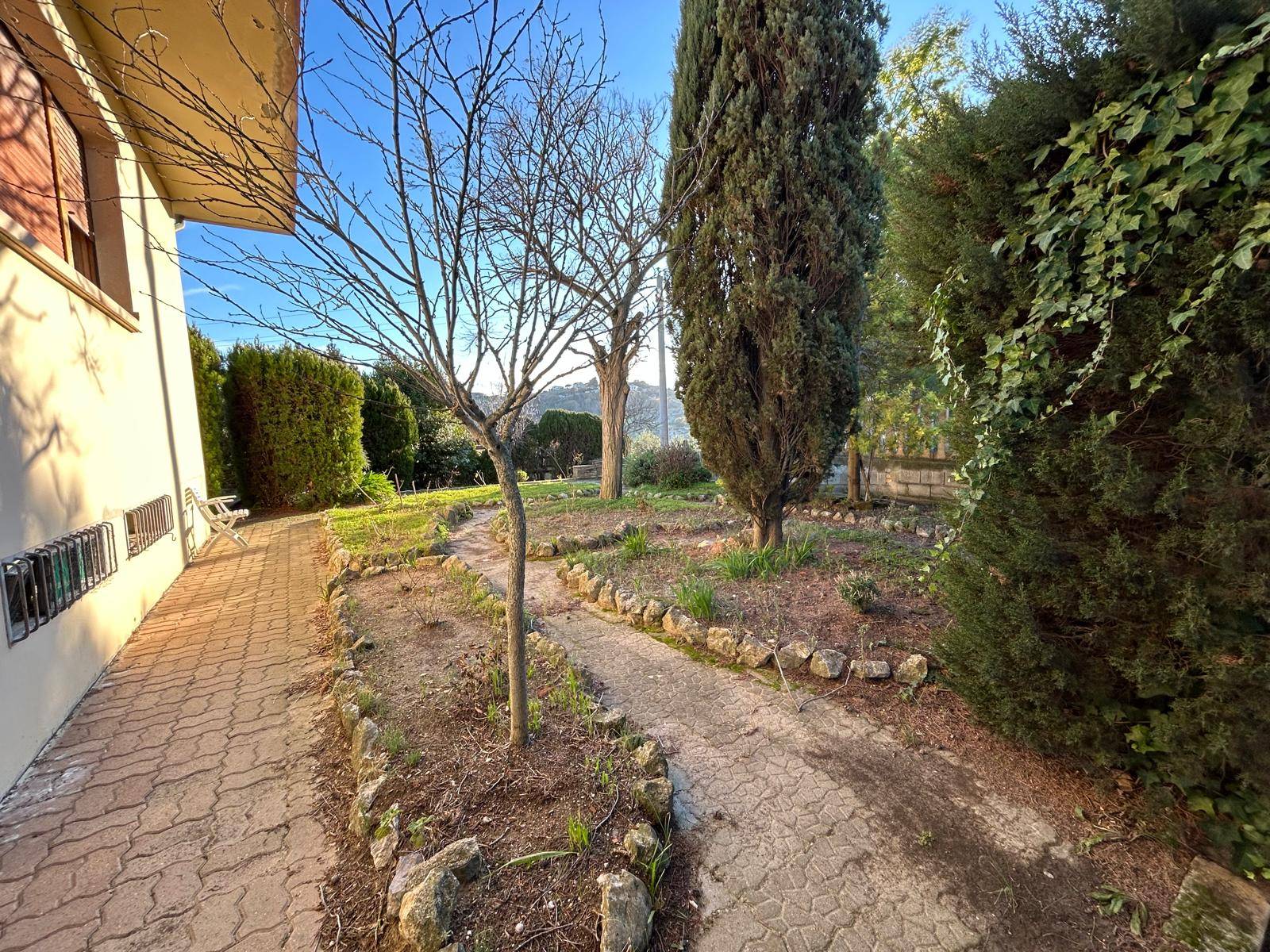 Casa singola in vendita a Montesilvano