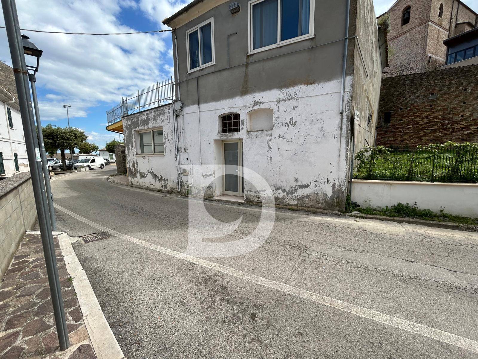 Locale commerciale in vendita a Moscufo