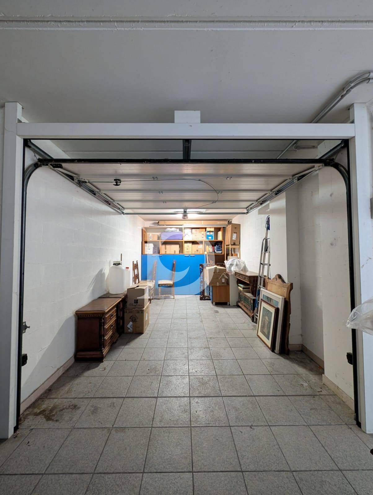 Box o garage in vendita a Pescara, Centro