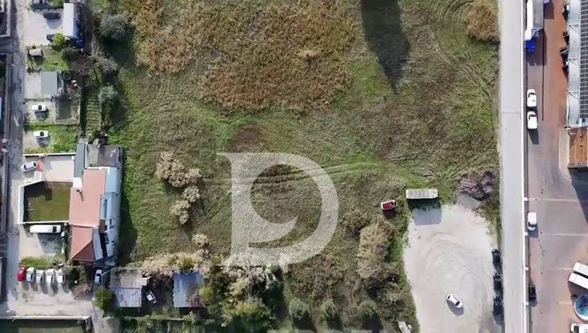 Terreno edificabile in vendita a Pescara, Zona Tiburtina