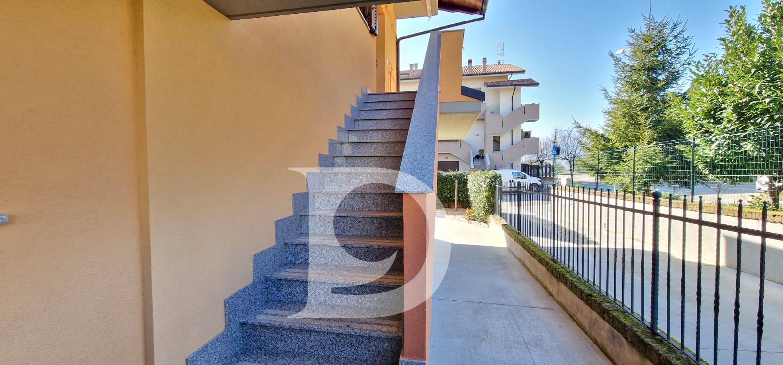 Porzione di casa in vendita a Loreto Aprutino