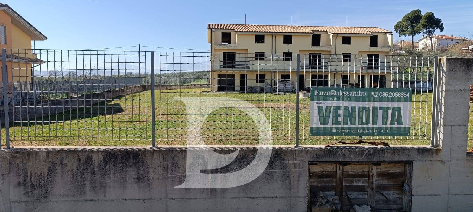 Rustico in vendita a Collecorvino, Barberi