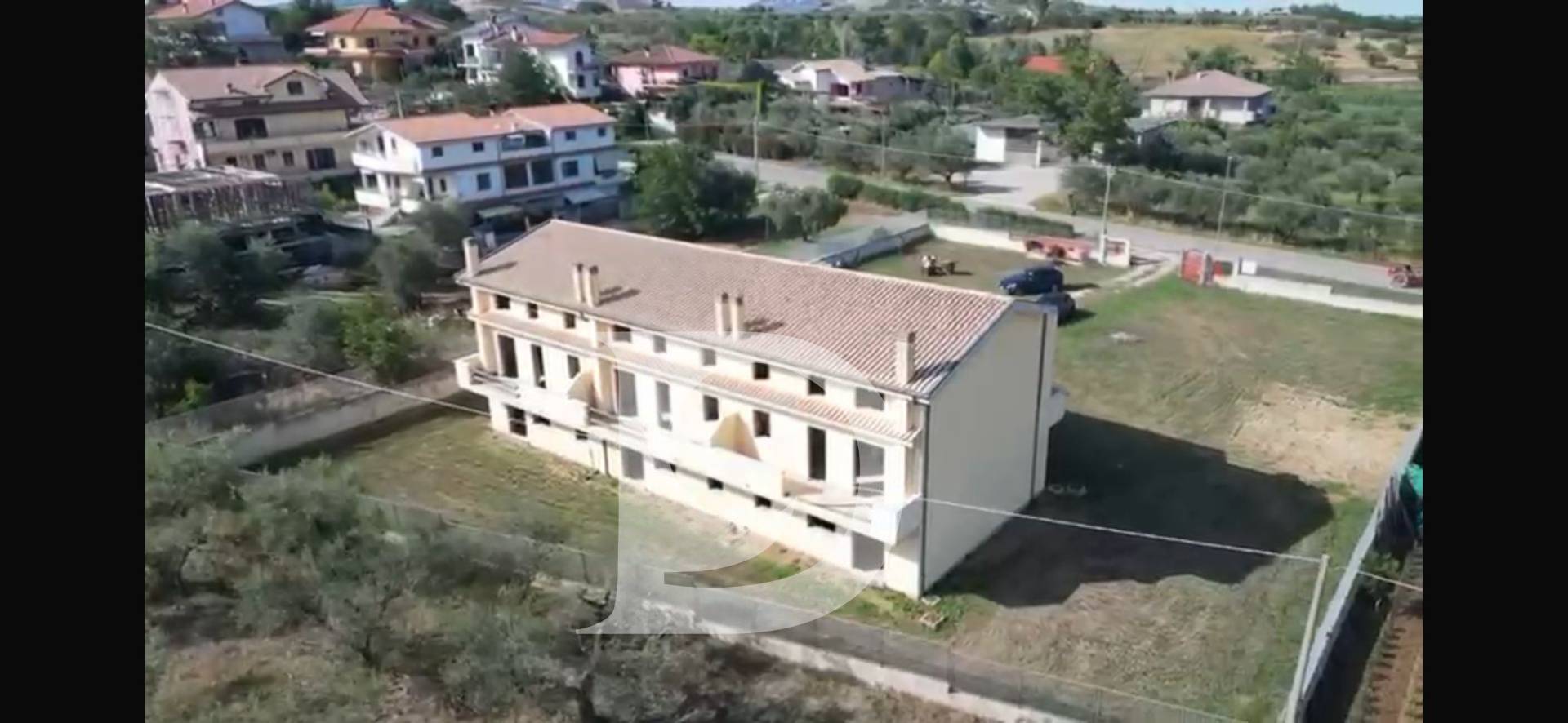 Rustico in vendita a Collecorvino, Barberi