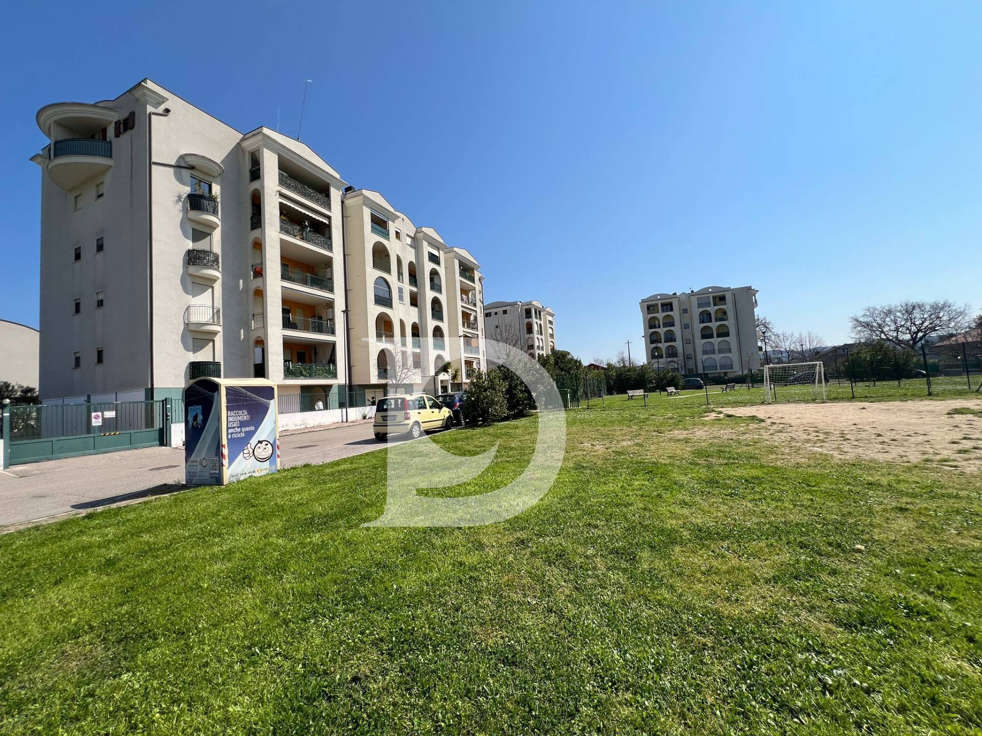 Appartamento in vendita a Pescara, Zona Tiburtina