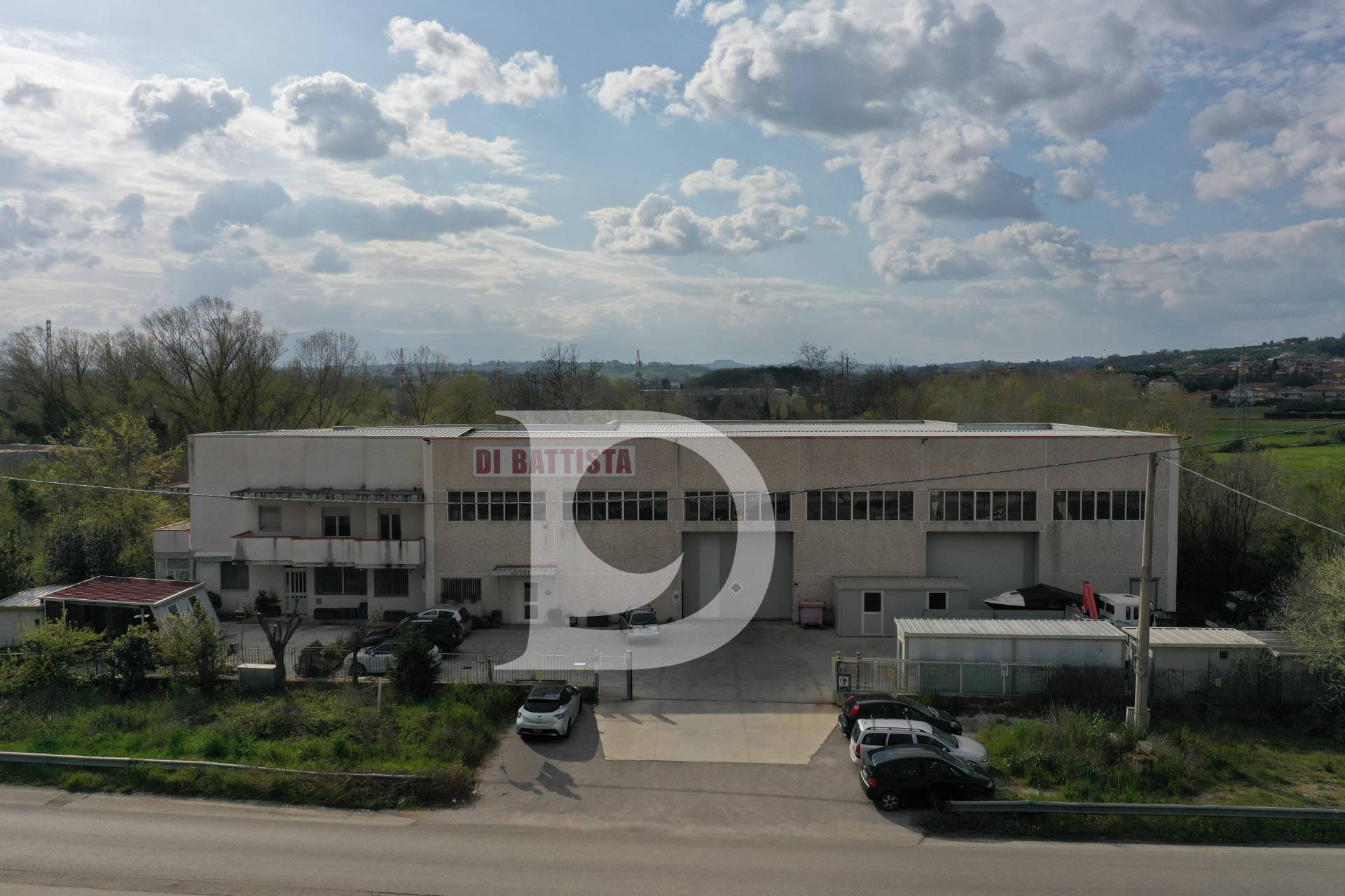 Capannone in vendita a San Giovanni Teatino