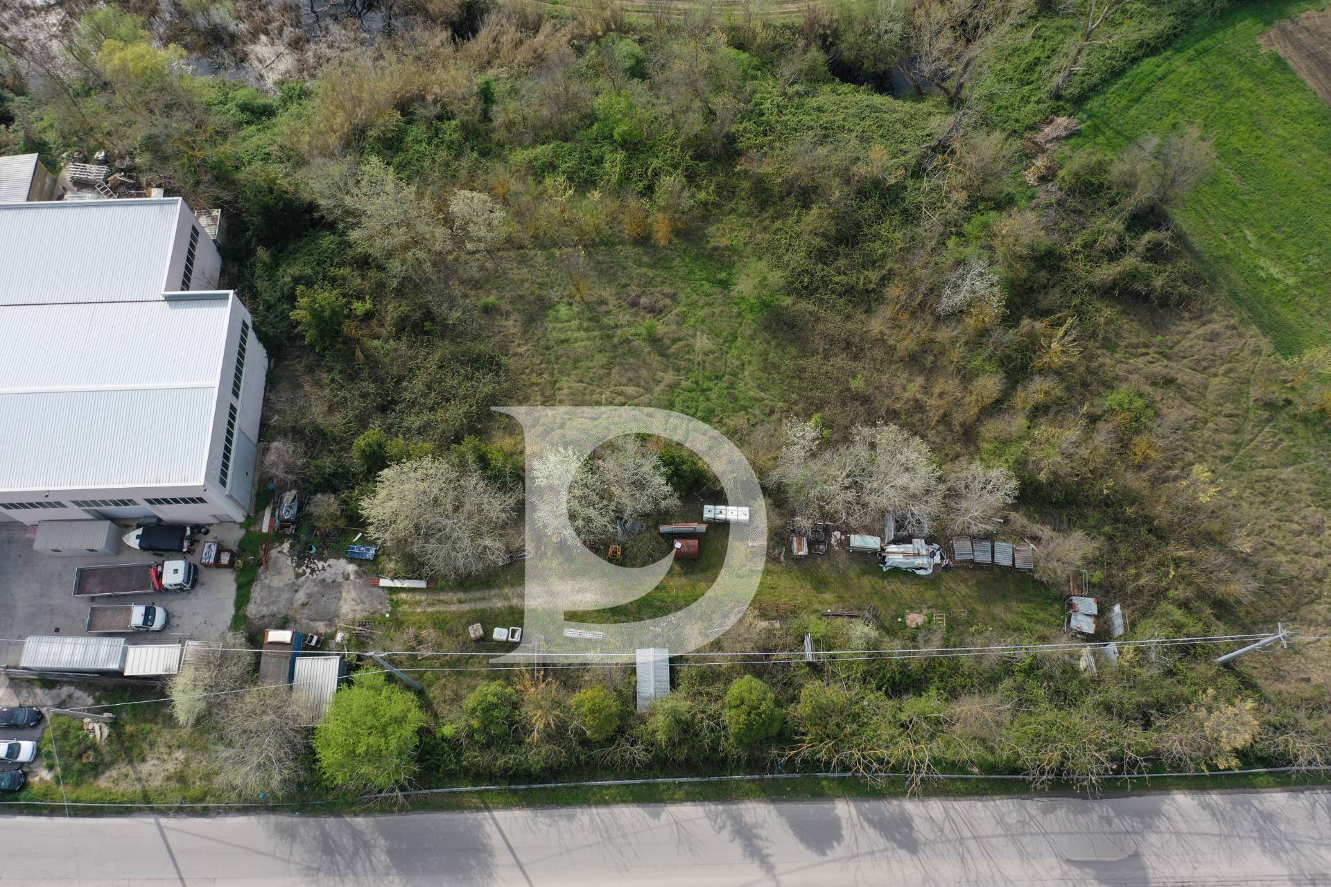 Capannone in vendita a San Giovanni Teatino