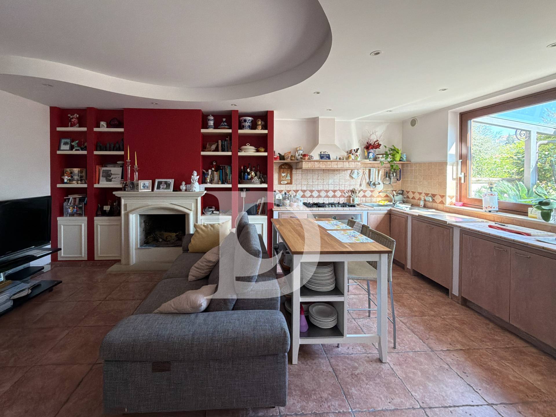 Porzione di casa in vendita a Pescara, Zona Colli