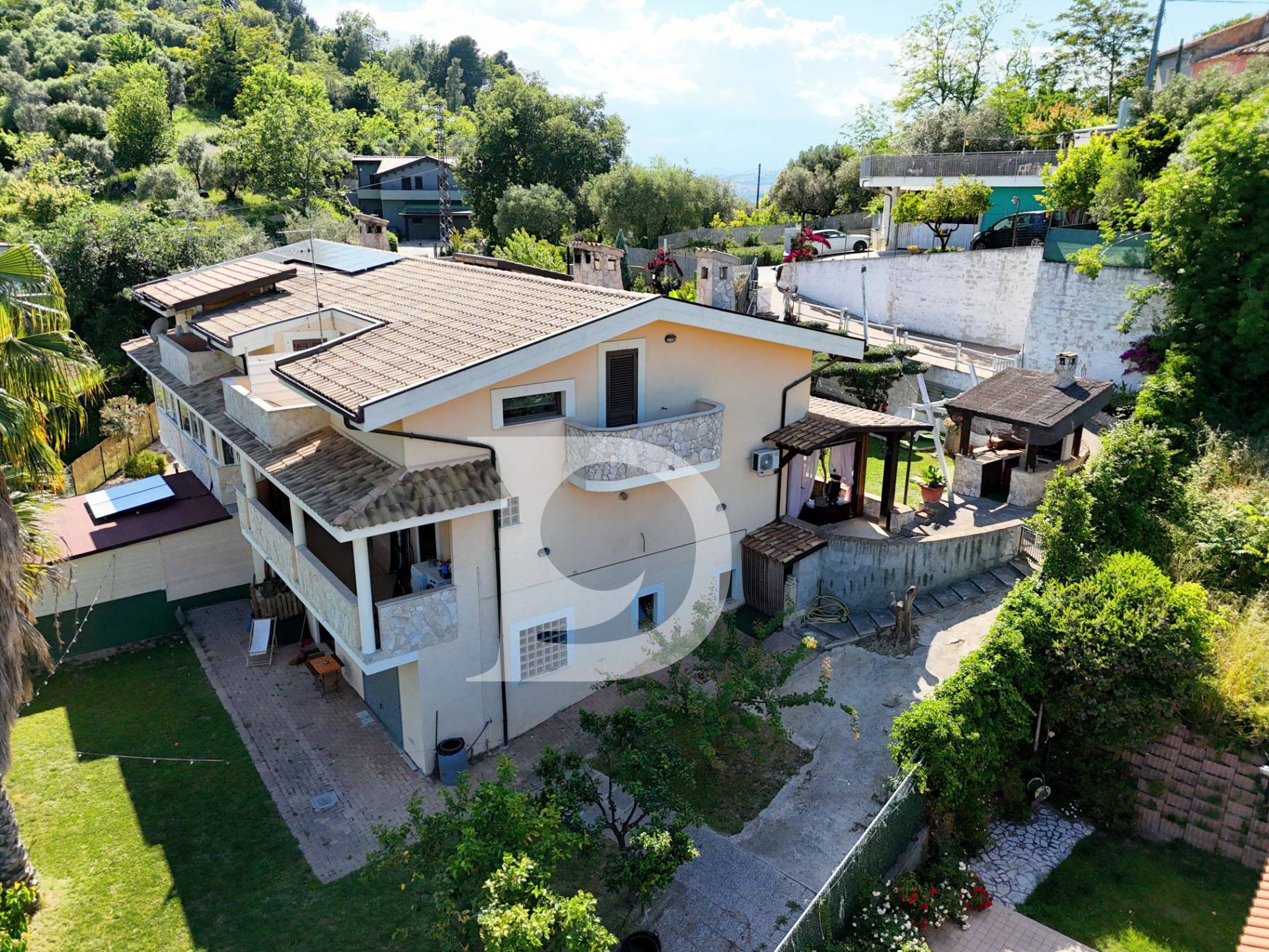 Casa singola in vendita a Pescara, Porta Nuova