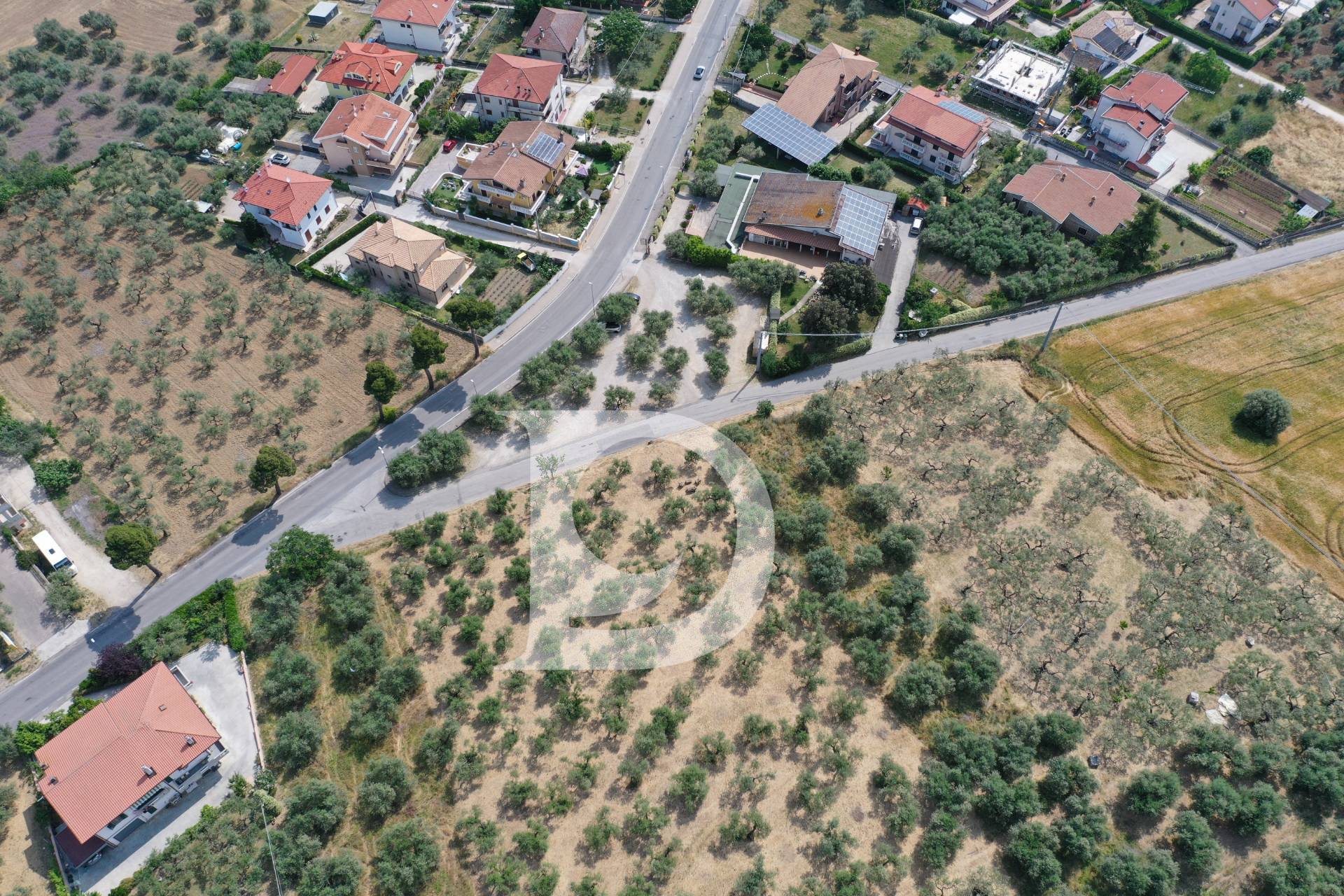 Terreno edificabile in vendita a Collecorvino, Barberi