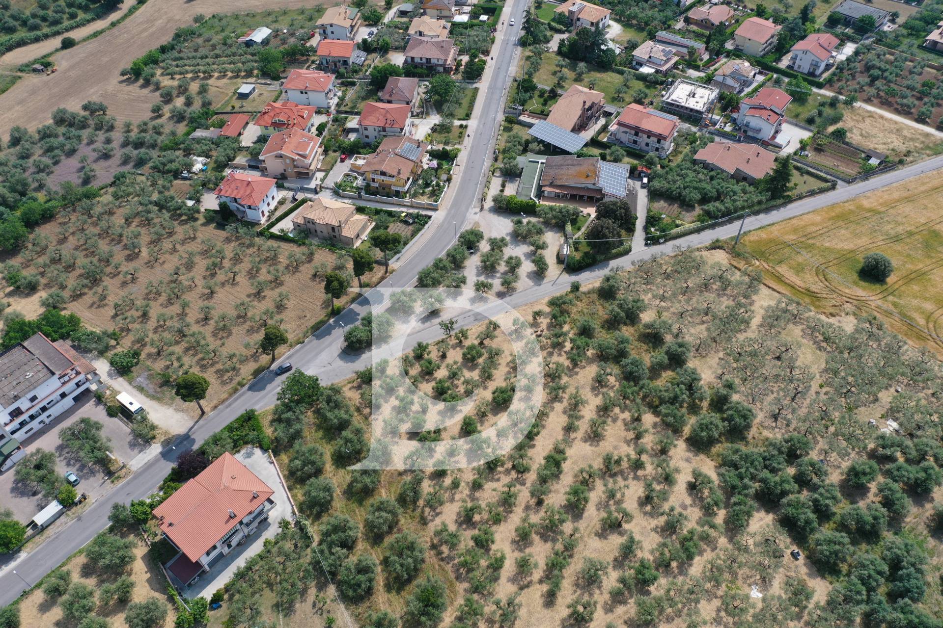 Terreno edificabile in vendita a Collecorvino, Barberi