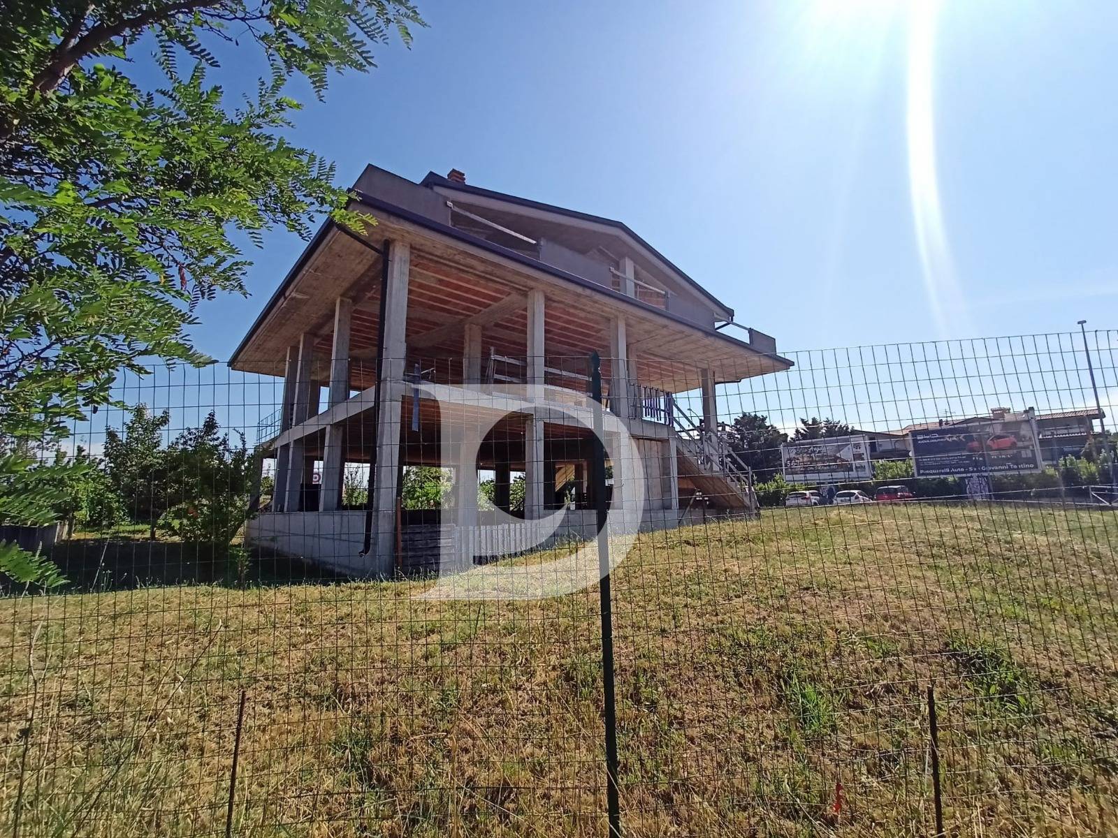 Casa singola in vendita a Citt Sant'Angelo, San Martino Bassa