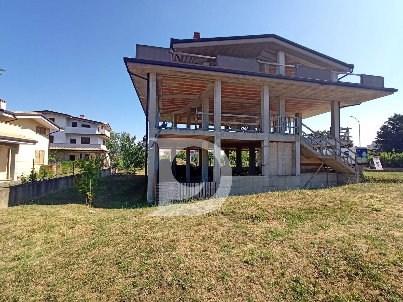 Casa singola in vendita a Citt Sant'Angelo, San Martino Bassa