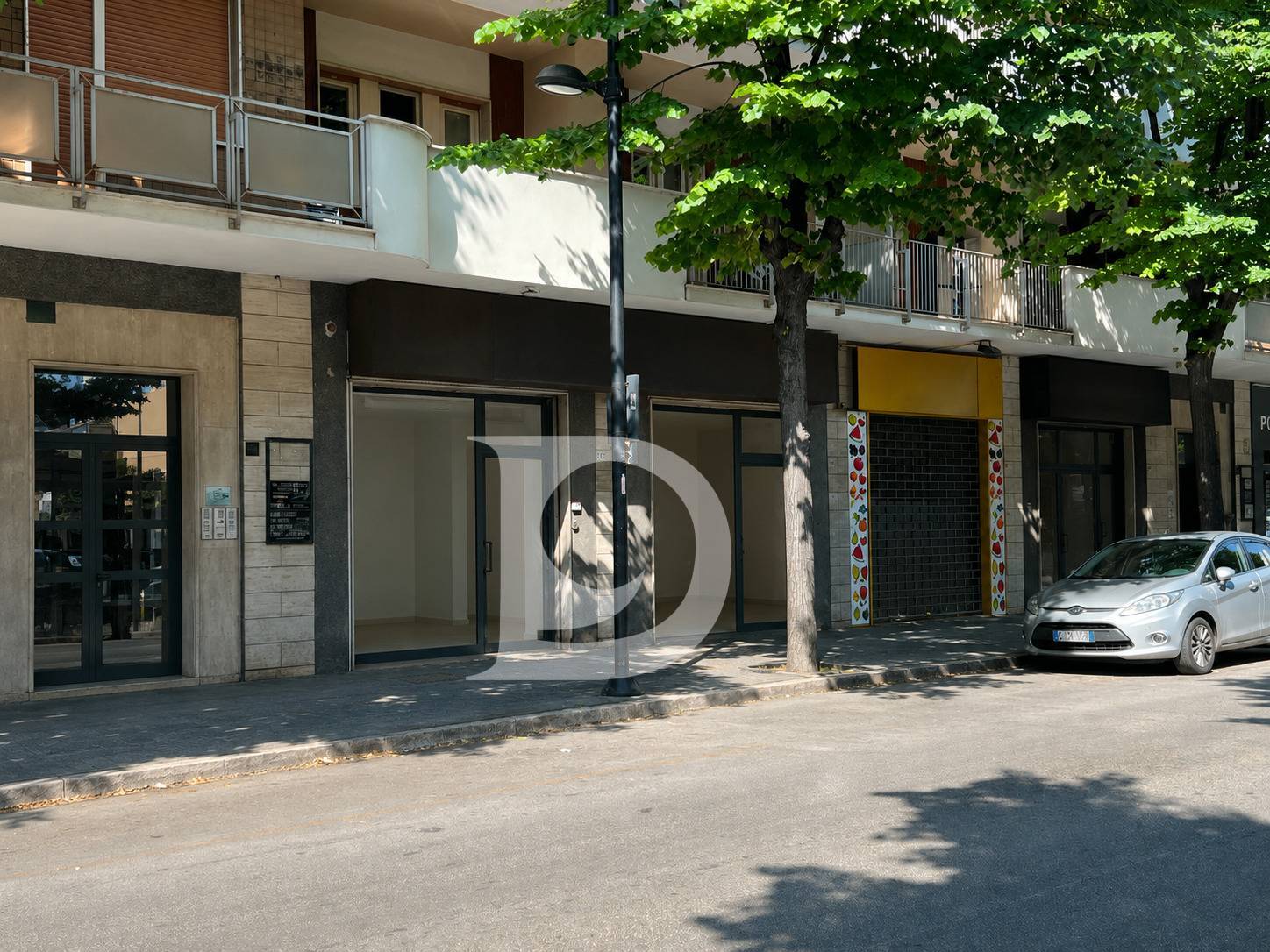 Locale commerciale in affitto a Pescara, Zona Nord