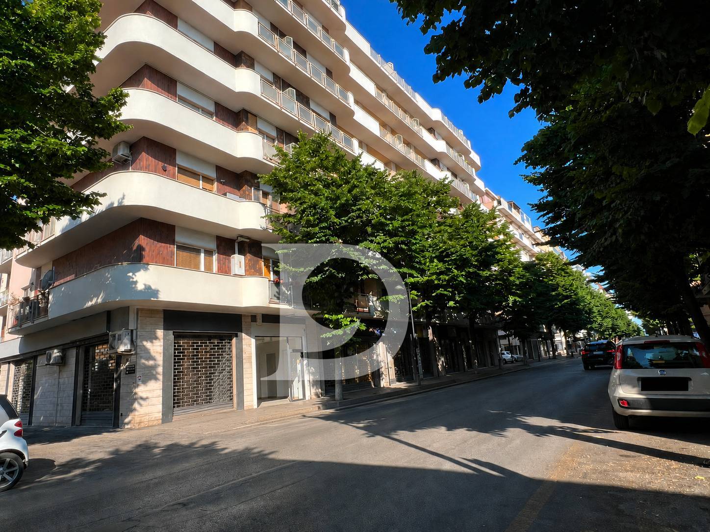 Locale commerciale in affitto a Pescara, Zona Nord